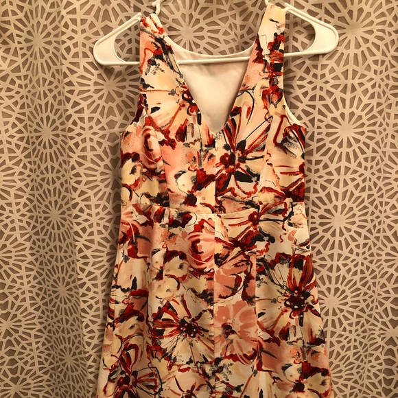 Ann Taylor LOFT Petites Flirty Floral Print Dress - Picture 6 of 7